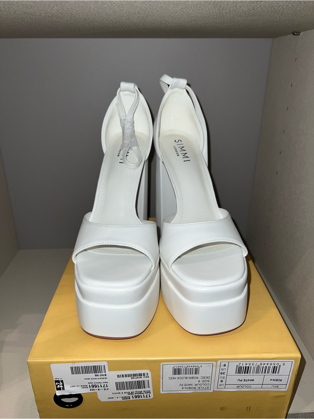 SIMMI White High Platform Ankle-Strap Sandals